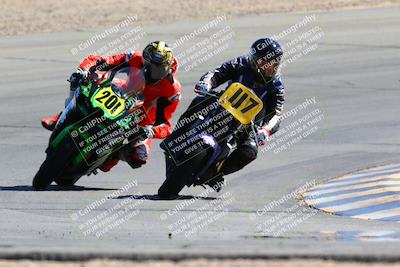 media/Mar-12-2022-SoCal Trackdays (Sat) [[152081554b]]/Turn 10 (130pm)/